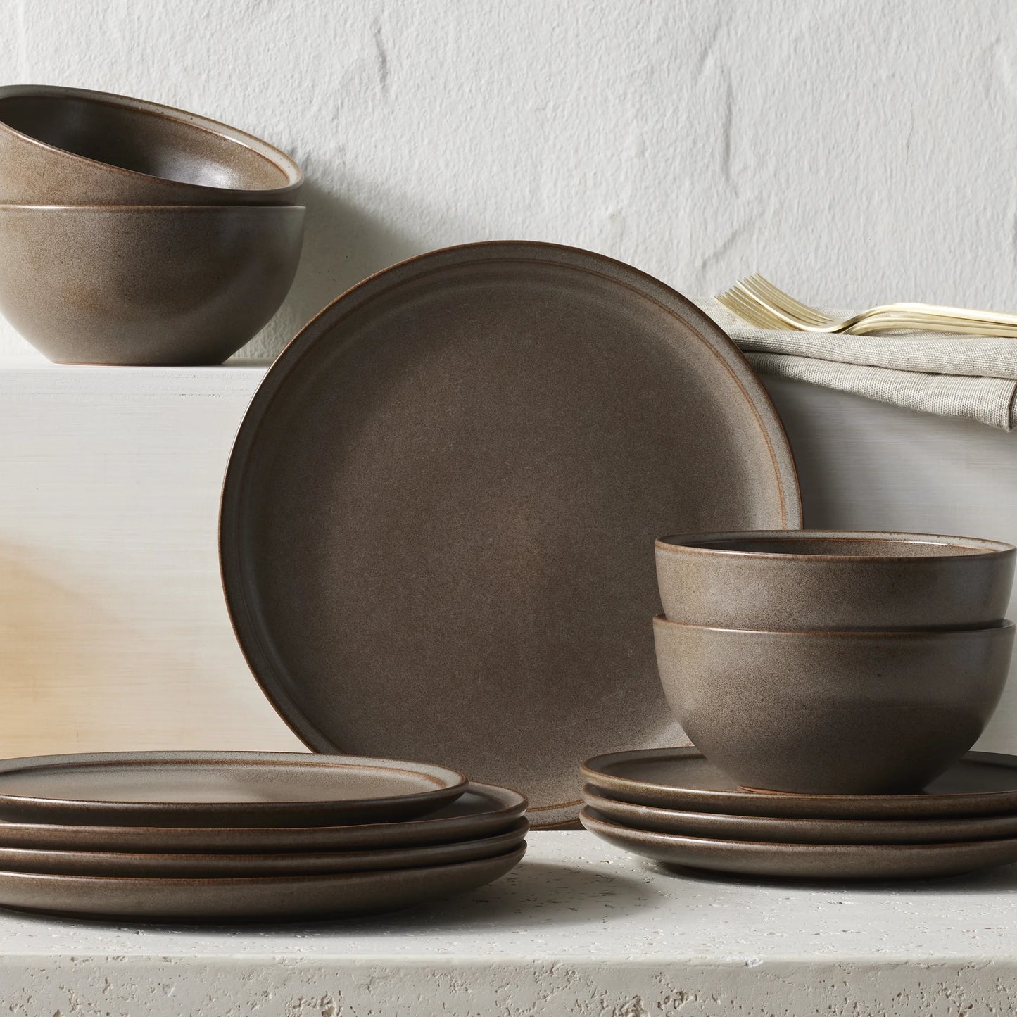 Better Homes and Gardens Banks Brown Stoneware Dinnerware Set, 12 Piece